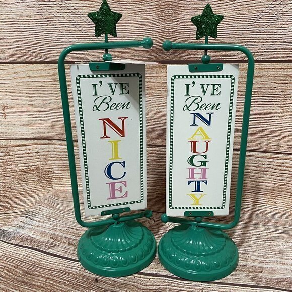 I've Been Naughty, I've Been Nice Spinning Signs with Glitter Star Chri… - Picture 1 of 4